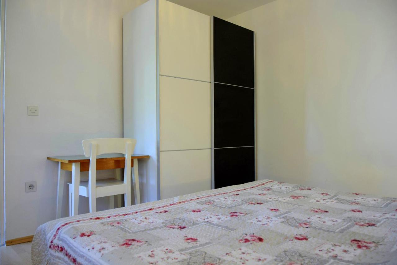 Miramar Gardenn Apartmment Banjol Kültér fotó