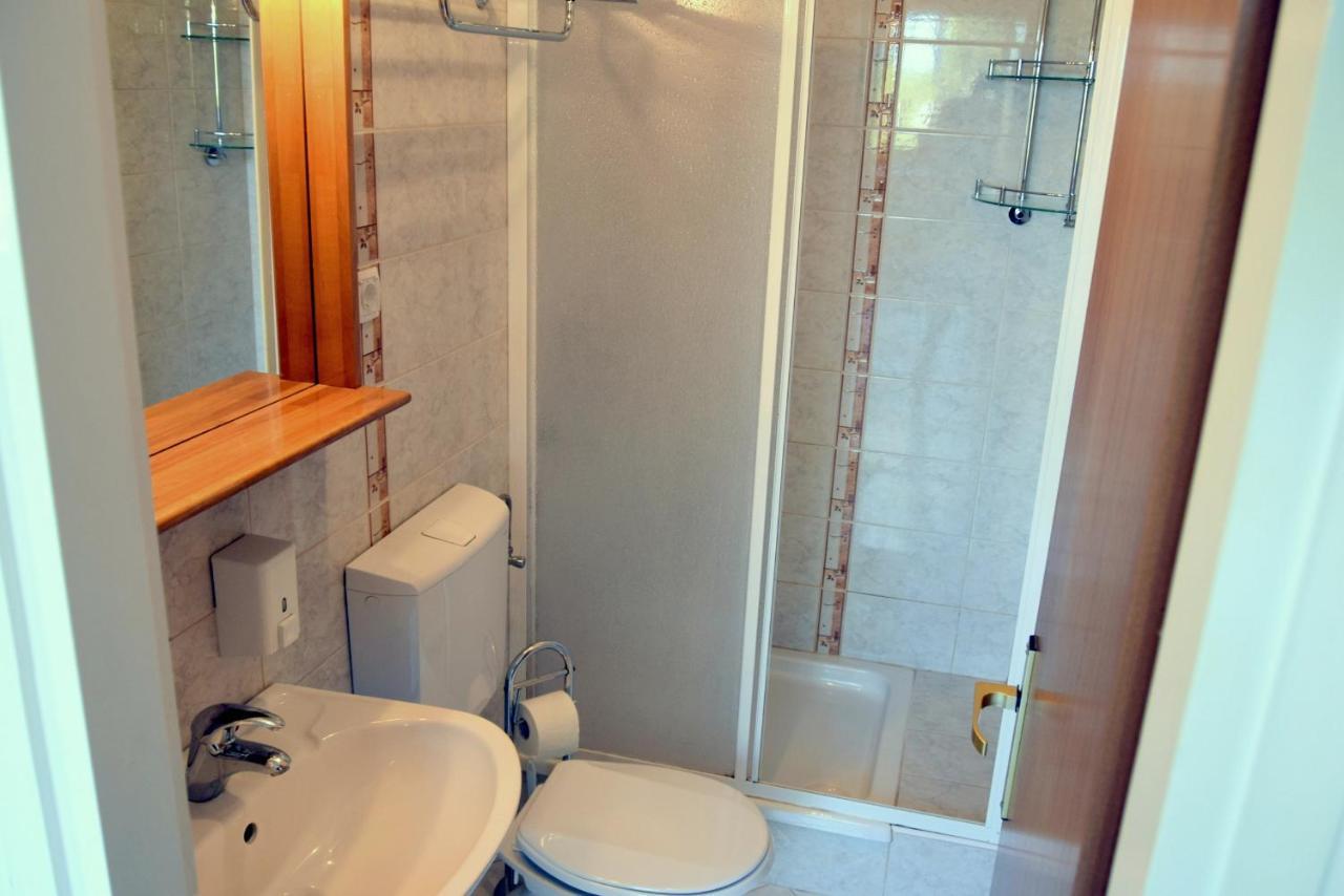 Miramar Gardenn Apartmment Banjol Kültér fotó