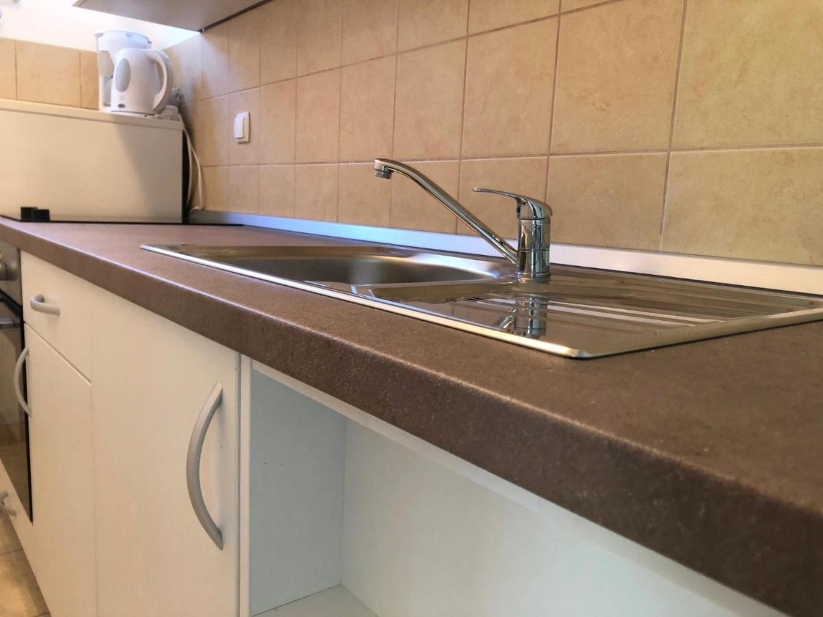 Miramar Gardenn Apartmment Banjol Kültér fotó