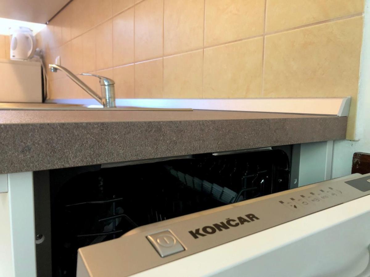 Miramar Gardenn Apartmment Banjol Kültér fotó