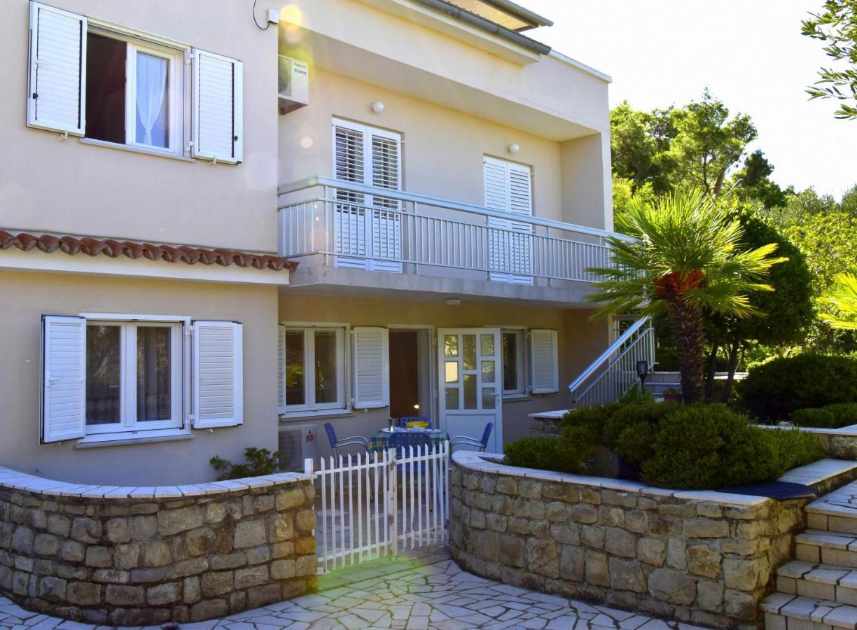 Miramar Gardenn Apartmment Banjol Kültér fotó