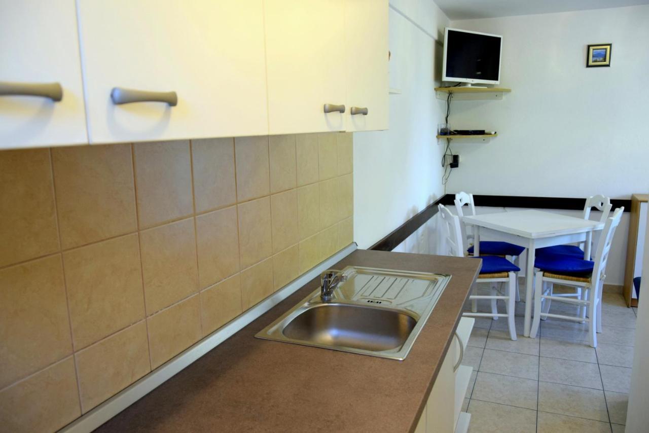 Miramar Gardenn Apartmment Banjol Kültér fotó