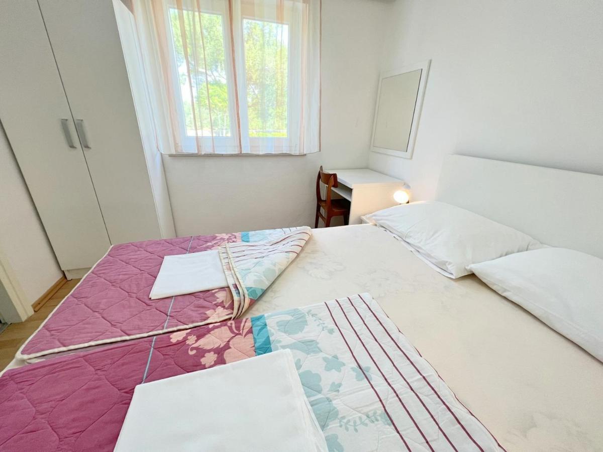 Miramar Gardenn Apartmment Banjol Kültér fotó
