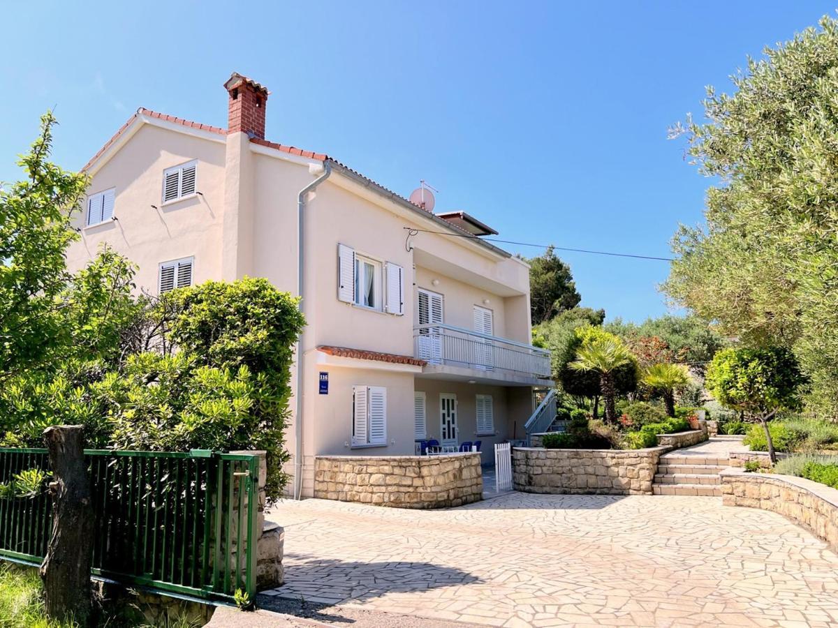 Miramar Gardenn Apartmment Banjol Kültér fotó
